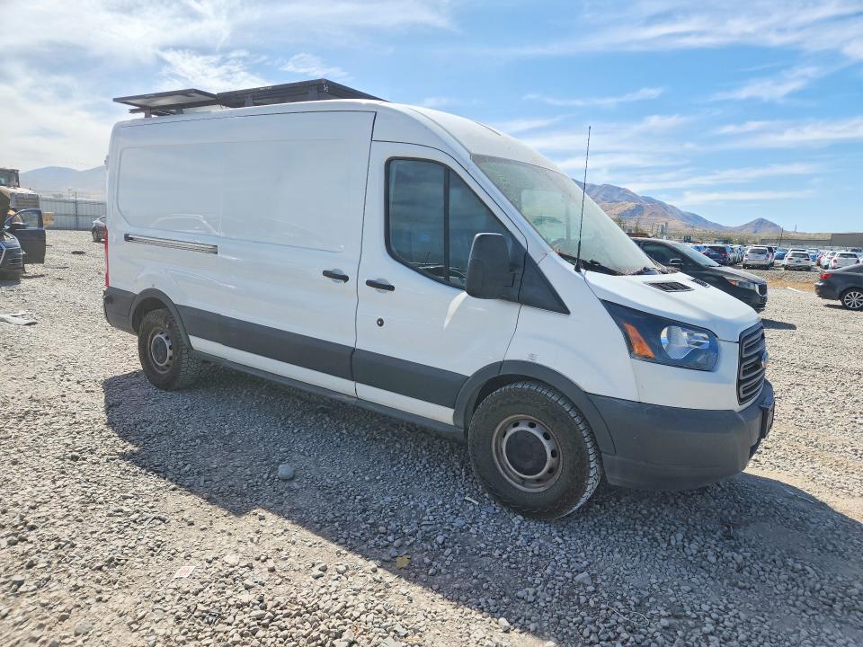 2018 Ford Transit მანქანა იყიდება აუქციონზე, vin: 1FTYR2CM2JKA38693, აუქციონის ნომერი: 68691276