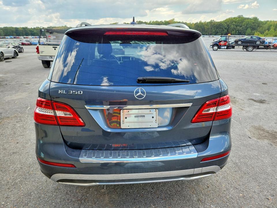 2015 Mercedes-benz Ml მანქანა იყიდება აუქციონზე, vin: 4JGDA5JB9FA505819, აუქციონის ნომერი: 67325096