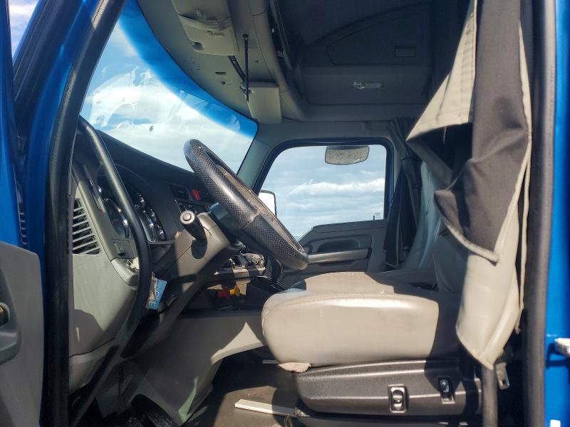 2017 Kenworth Tractor მანქანა იყიდება აუქციონზე, vin: 1XKYD49X4HJ144157, აუქციონის ნომერი: 67539176