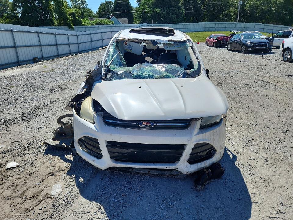 2013 Ford Escape მანქანა იყიდება აუქციონზე, vin: 1FMCU9H94DUB35582, აუქციონის ნომერი: 69649416
