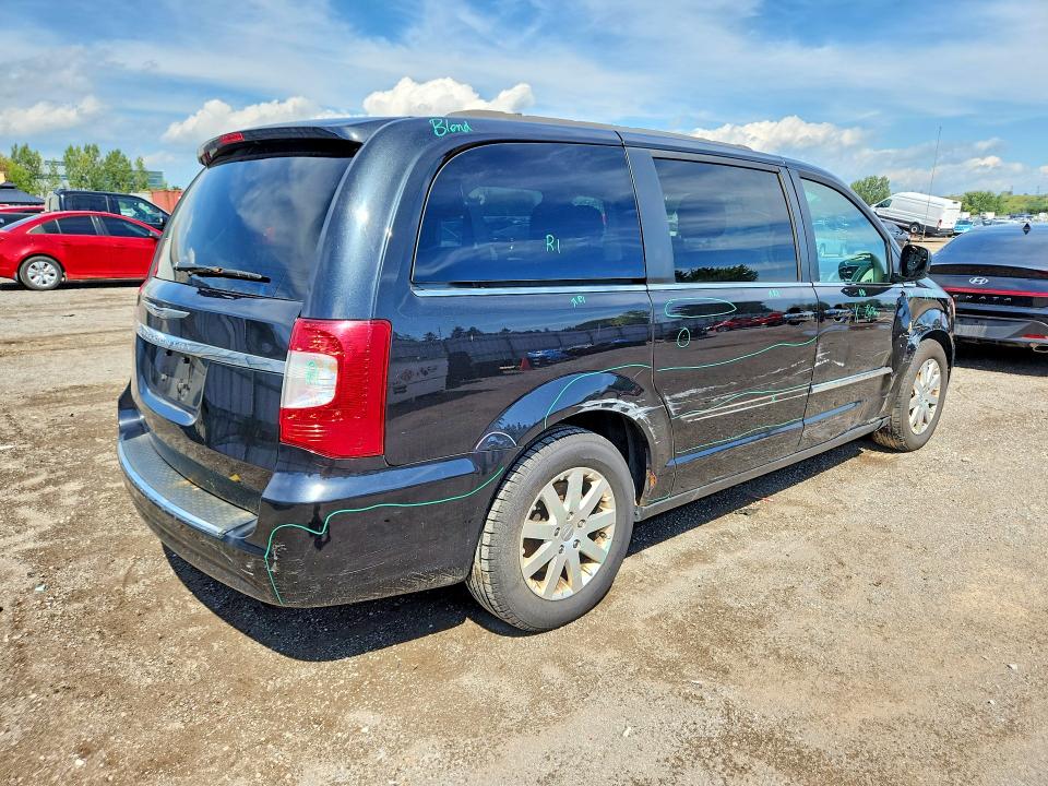 64102716 :رقم المزاد ، 2C4RC1BG9ER351629 vin ، 2014 Chrysler Town & Country مزاد بيع
