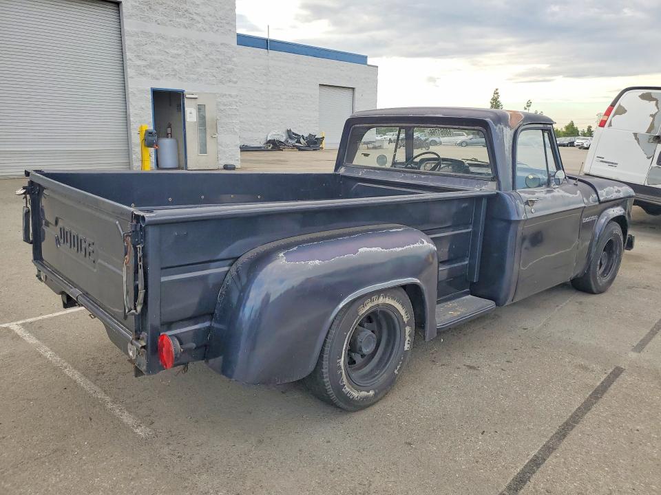 Продажа на аукционе авто 1967 Dodge D-200, vin: 1281733666, номер лота: 68061766