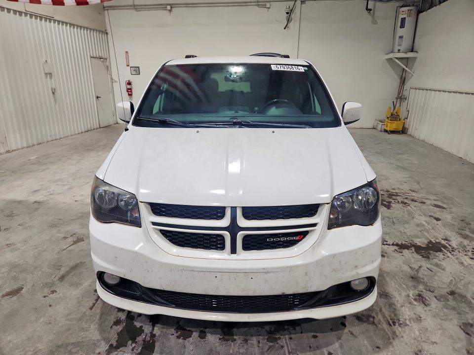 67936816 :رقم المزاد ، 2C4RDGEG8HR740486 vin ، 2017 Dodge Grand Caravan مزاد بيع