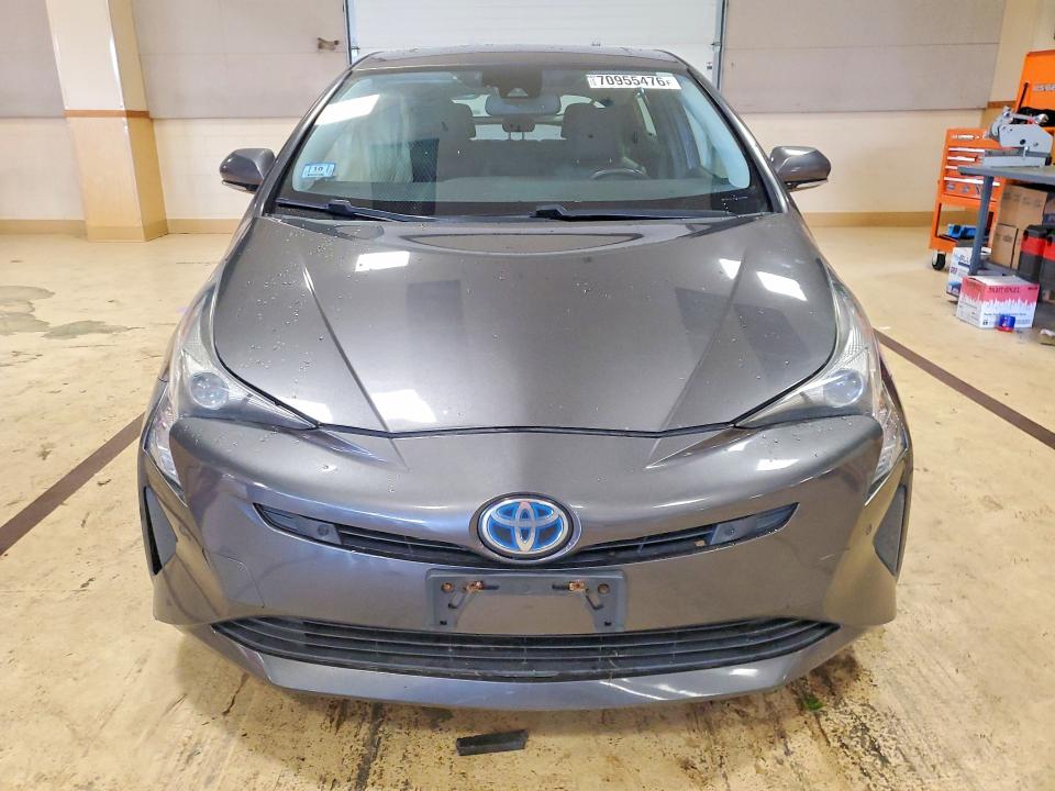 70955476 :رقم المزاد ، JTDKARFU2H3541873 vin ، 2017 Toyota Prius مزاد بيع