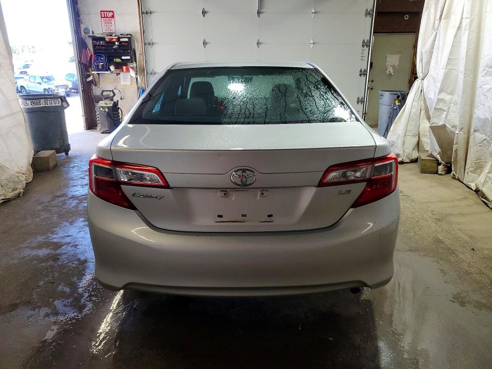 68725696 :رقم المزاد ، 4T4BF1FK7DR312709 vin ، 2013 Toyota Camry مزاد بيع