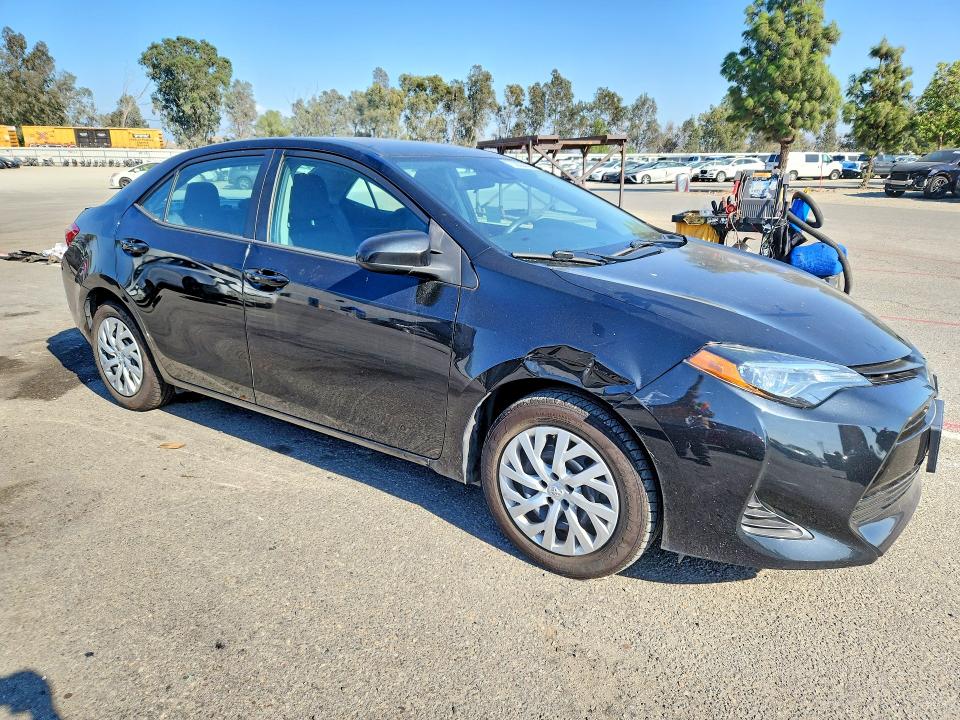 Продажа на аукционе авто 2019 Toyota Corolla, vin: 5YFBURHE9KP893487, номер лота: 70000476