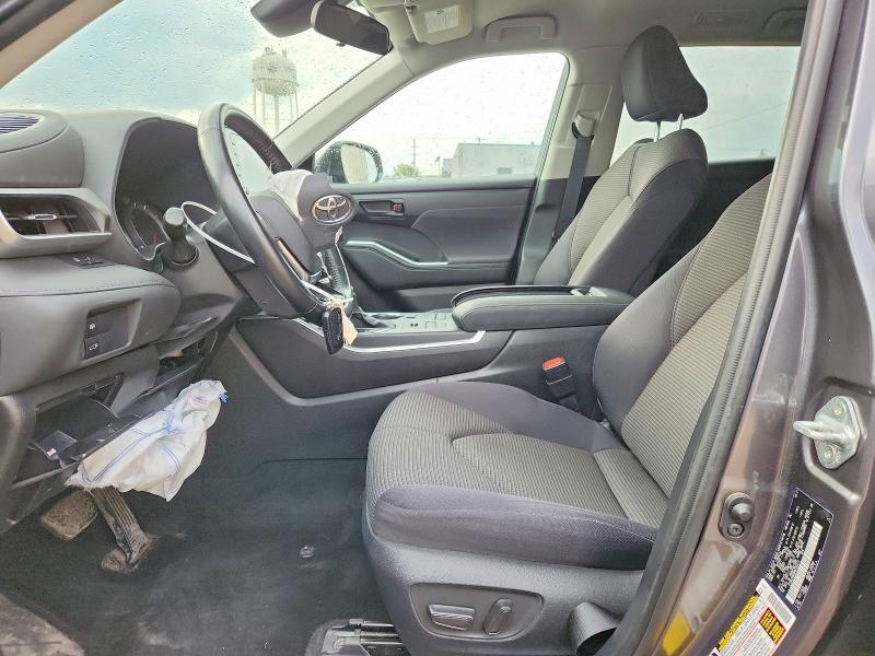 68961306 :رقم المزاد ، 5TDBZRBH6MS555477 vin ، 2021 Toyota Highlander مزاد بيع