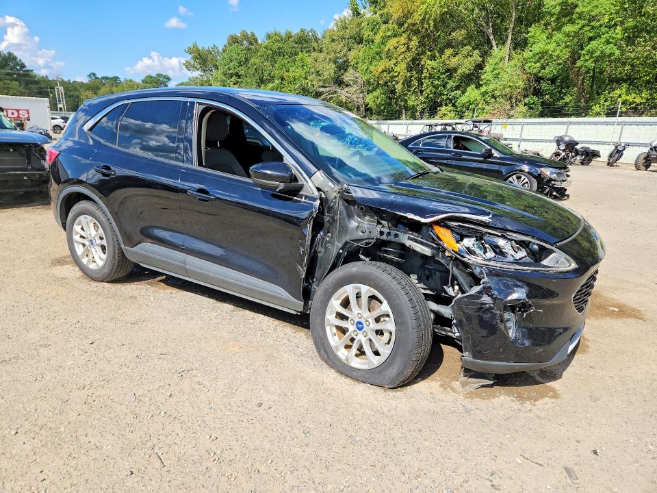 69011836 :رقم المزاد ، 1FMCU0G62LUC05078 vin ، 2020 Ford Escape مزاد بيع