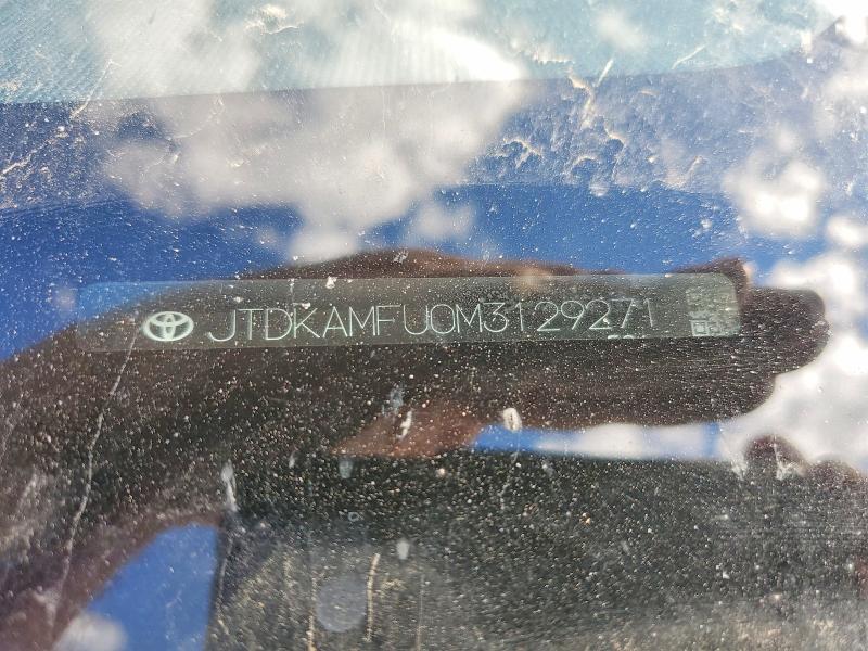 67370566 :رقم المزاد ، JTDKAMFU0M3129271 vin ، 2021 Toyota Prius مزاد بيع