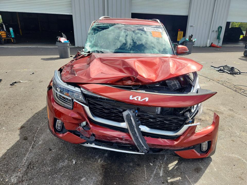 Auction sale of the 2023 Kia Seltos, vin: KNDETCA2XP7430313, lot number: 69293646