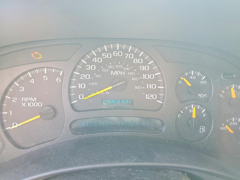 2005 Chevrolet Silverado მანქანა იყიდება აუქციონზე, vin: 2GCEK19B151296409, აუქციონის ნომერი: 68670516