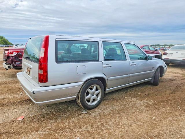 Продажа на аукционе авто 1998 Volvo V70, vin: YV1LW5531W2347128, номер лота: 69805586