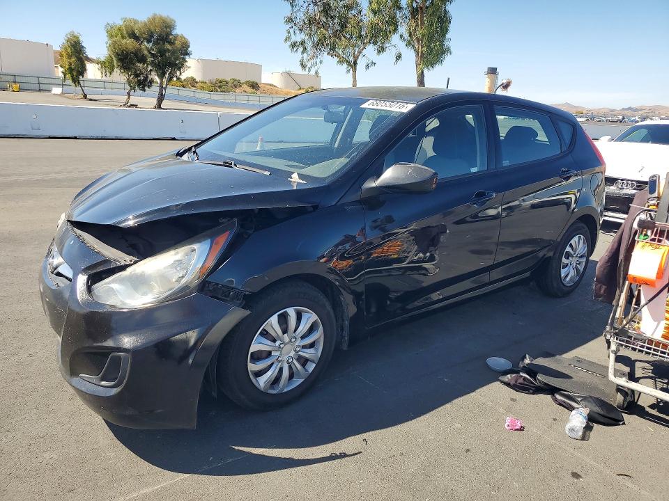 2012 Hyundai Accent მანქანა იყიდება აუქციონზე, vin: KMHCT5AE1CU017801, აუქციონის ნომერი: 68055016