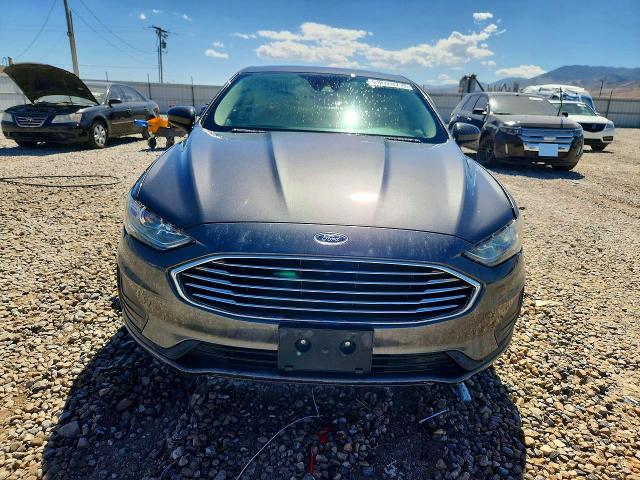 Продаж на аукціоні авто 2019 Ford Fusion, vin: 3FA6P0LU5KR200157, номер лоту: 68020776