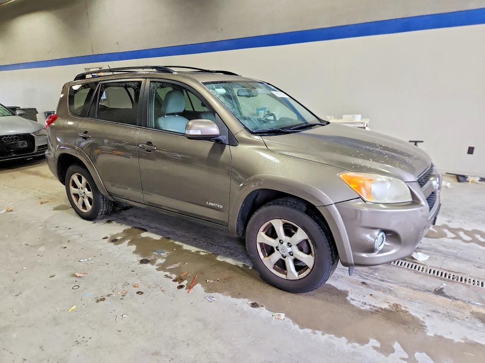 Продажа на аукционе авто 2009 Toyota Rav4, vin: JTMBF31V695000250, номер лота: 69519536