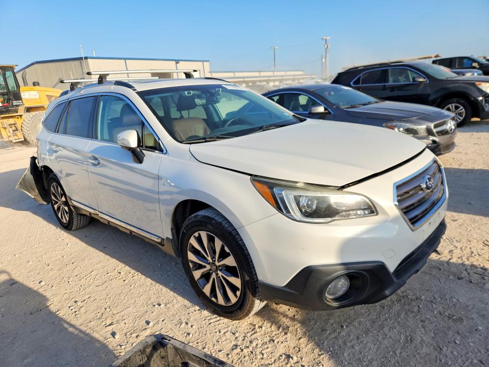 67288266 :رقم المزاد ، 4S4BSATC2H3225881 vin ، 2017 Subaru Outback مزاد بيع