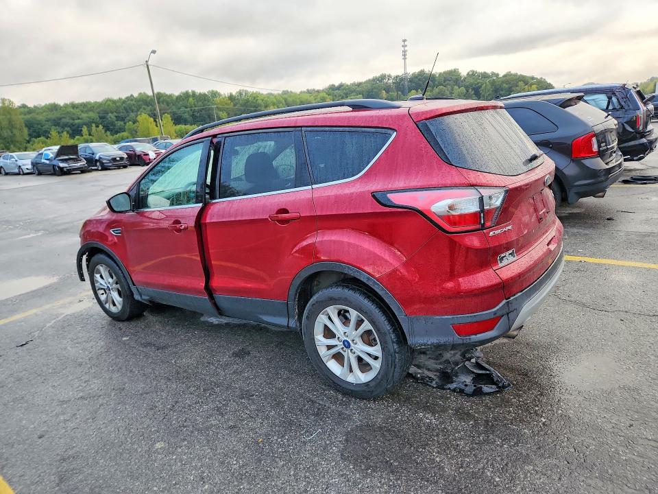 Auction sale of the 2017 Ford Escape, vin: 1FMCU9GD7HUB98896, lot number: 70016406