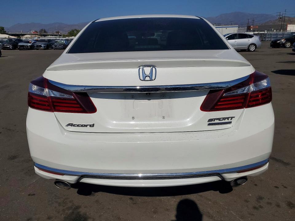 69364236 :رقم المزاد ، 1HGCR2F11HA030338 vin ، 2017 Honda Accord مزاد بيع
