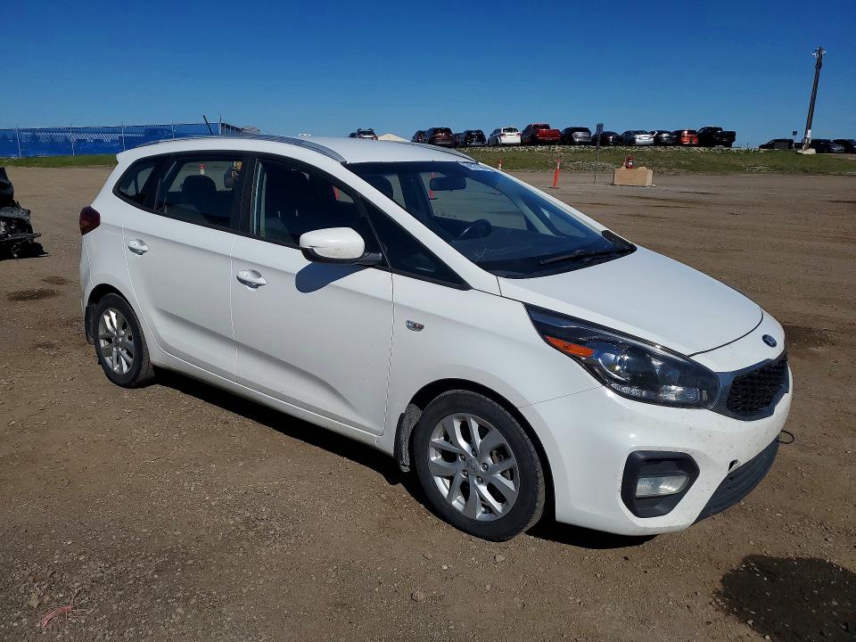 Продаж на аукціоні авто 2017 Kia Rondo, vin: KNAHT8A3XH7180329, номер лоту: 69527386