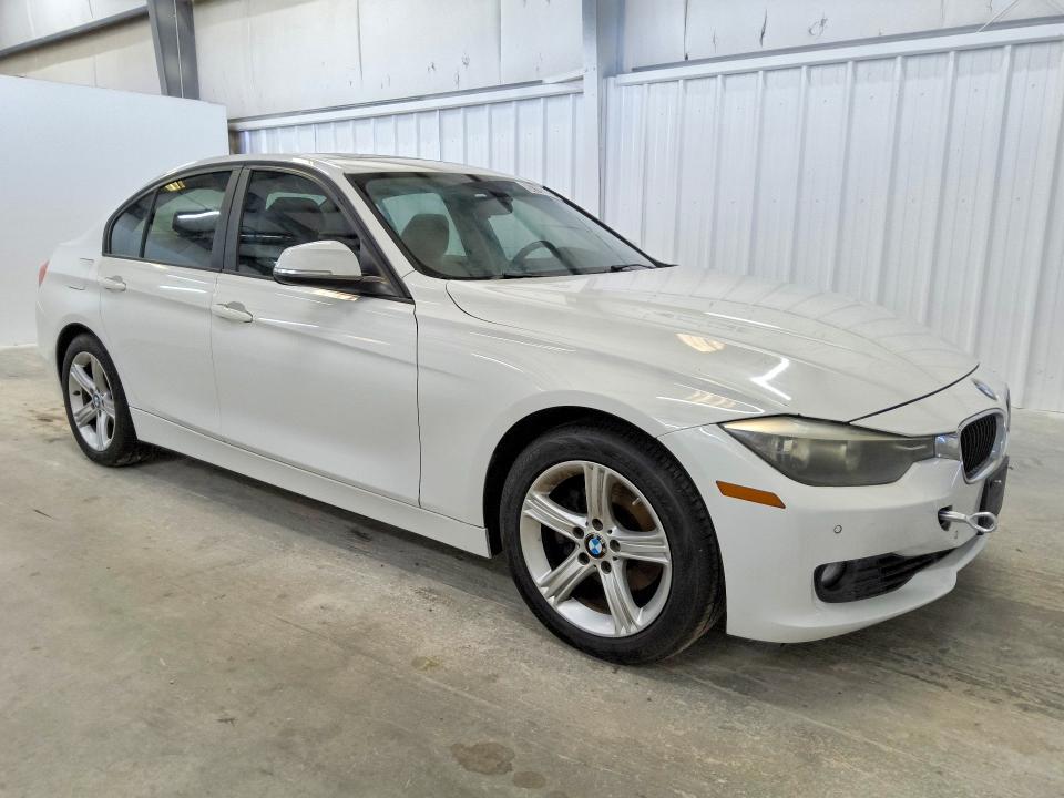 62726736 :رقم المزاد ، WBA3A5G51ENP30726 vin ، 2014 Bmw 328 مزاد بيع