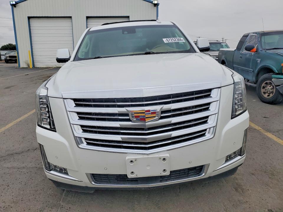 67252366 :رقم المزاد ، 1GYS4DKJXGR407558 vin ، 2016 Cadillac Escalade مزاد بيع