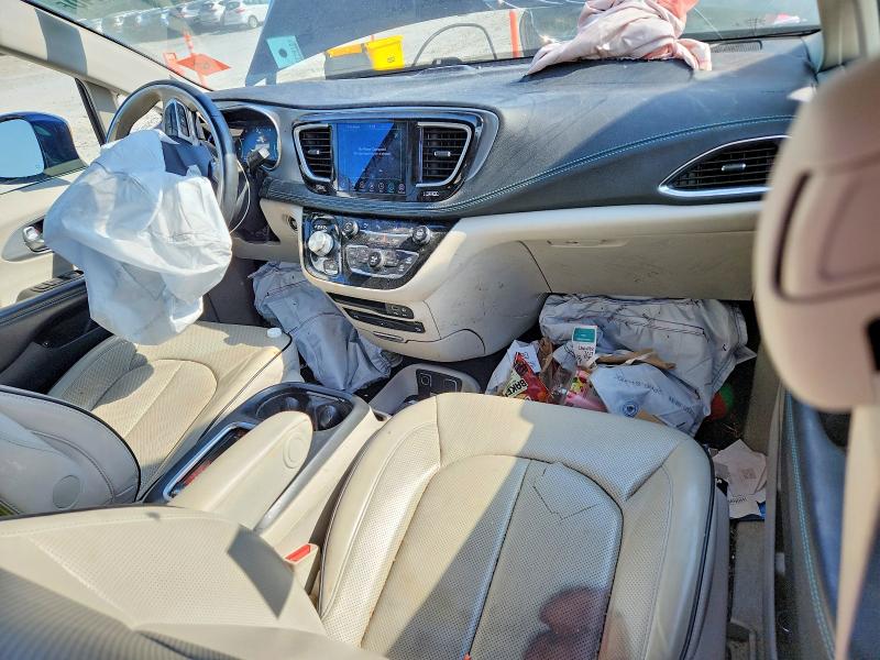 Продаж на аукціоні авто 2020 Chrysler Pacifica, vin: 2C4RC1N73LR187772, номер лоту: 69058446