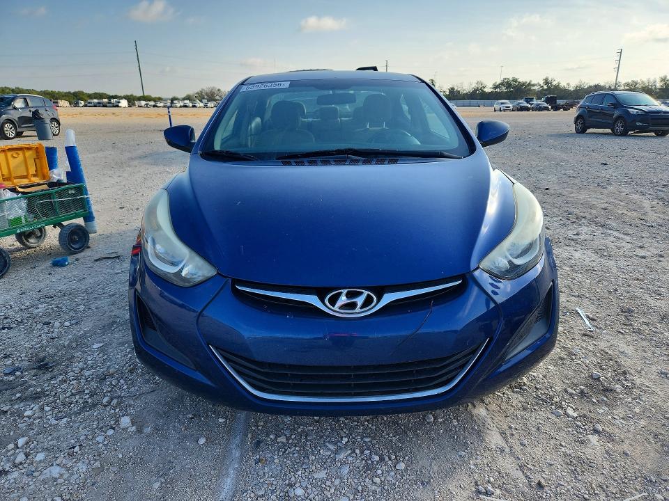 Продажа на аукционе авто 2016 Hyundai Elantra, vin: 5NPDH4AE5GH773040, номер лота: 65926356
