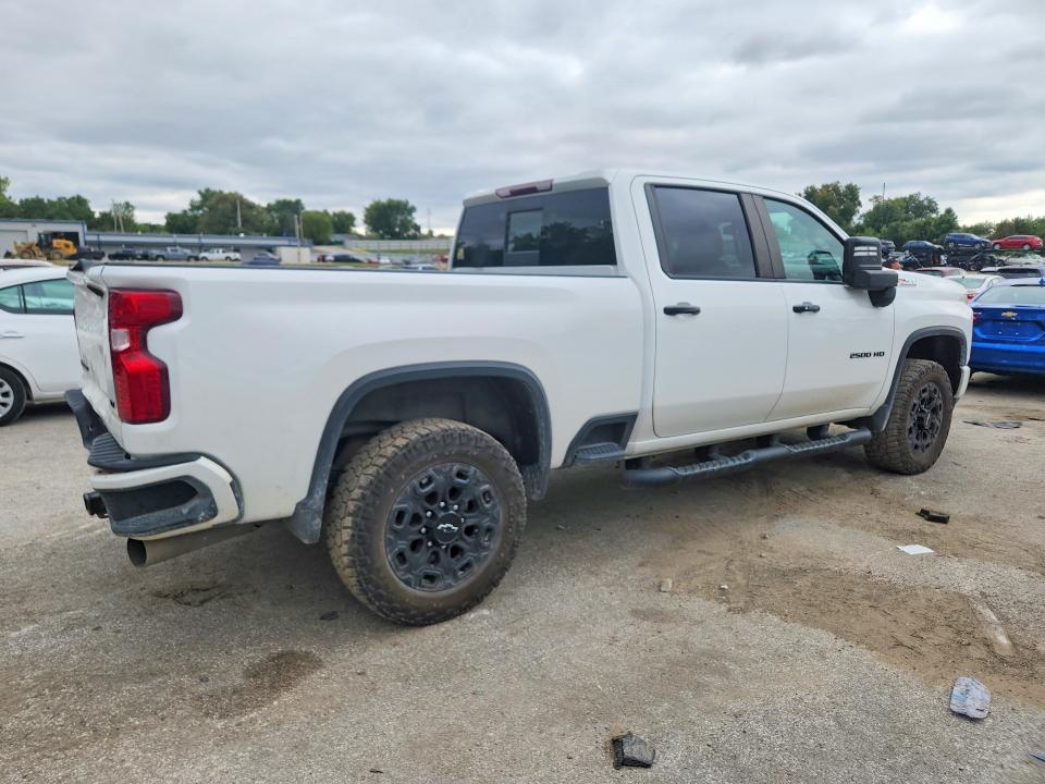 Продаж на аукціоні авто 2023 Chevrolet Silverado, vin: 1GC1YNEY2PF214830, номер лоту: 69725856