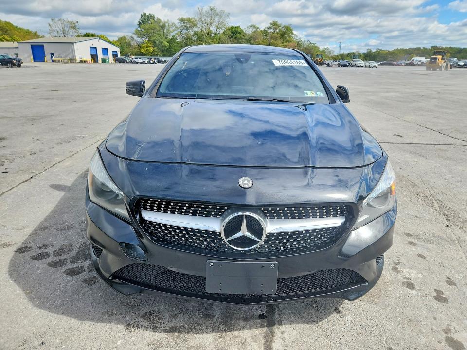 70968186 :رقم المزاد ، WDDSJ4GB1GN348901 vin ، 2016 Mercedes-benz Cla مزاد بيع