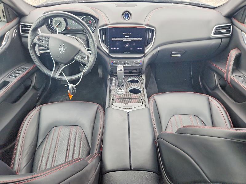 2022 Maserati Ghibli მანქანა იყიდება აუქციონზე, vin: ZAM57YTM0N1391937, აუქციონის ნომერი: 68670546