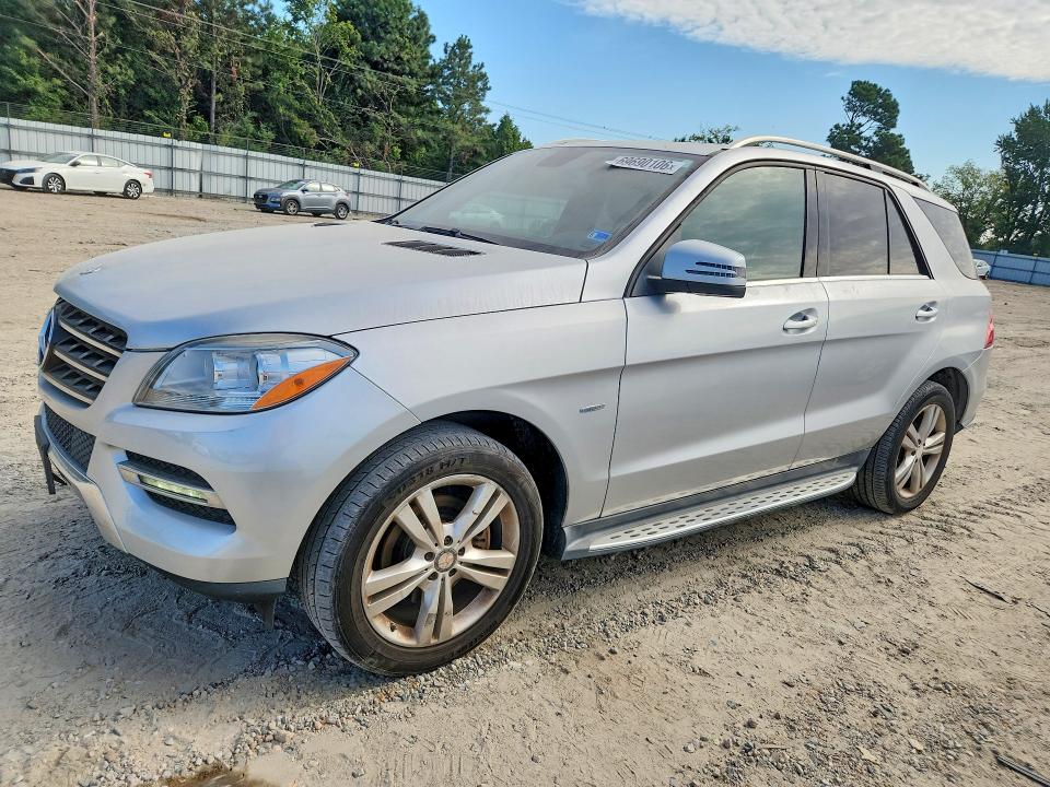 69690106 :رقم المزاد ، 4JGDA5HB0CA035178 vin ، 2012 Mercedes-benz Ml مزاد بيع