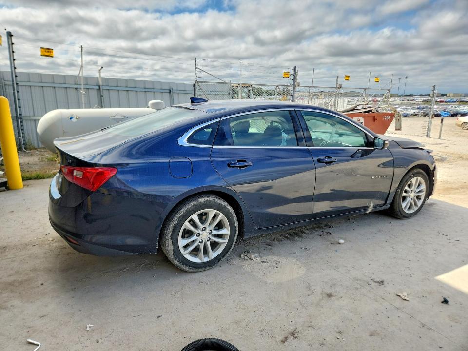 Продажа на аукционе авто 2017 Chevrolet Malibu, vin: 1G1ZE5ST3HF137870, номер лота: 70072376