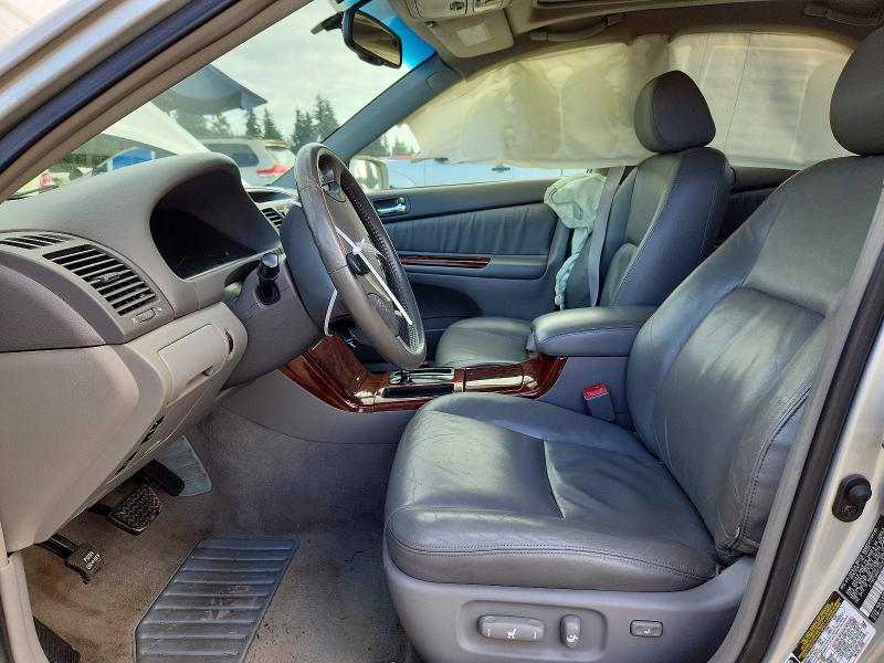 69647716 :رقم المزاد ، 4T1BF30KX5U615287 vin ، 2005 Toyota Camry مزاد بيع