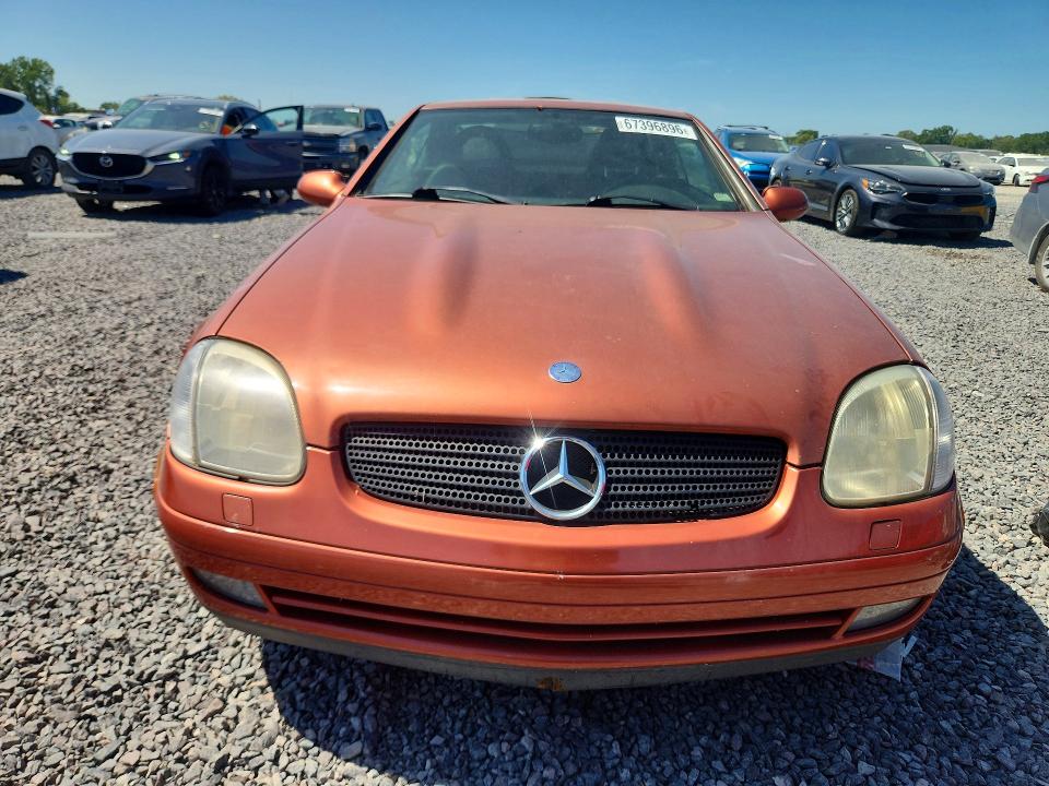 1999 Mercedes-benz Slk მანქანა იყიდება აუქციონზე, vin: WDBKK47F4XF114321, აუქციონის ნომერი: 67396896