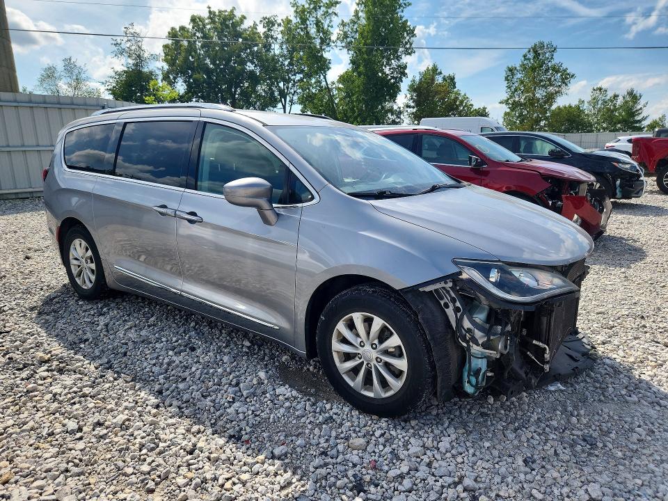 Aukcja sprzedaży 2018 Chrysler Pacifica, vin: 2C4RC1BG1JR276175, numer aukcji: 68049886