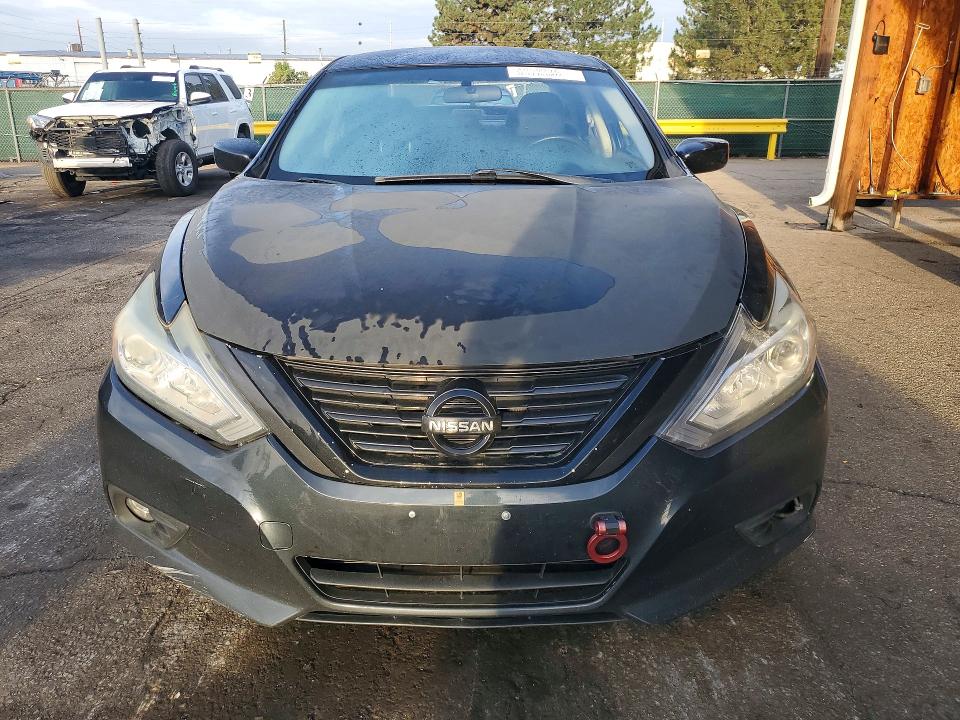 70134096 :رقم المزاد ، 1N4AL3AP8HC114708 vin ، 2017 Nissan Altima مزاد بيع