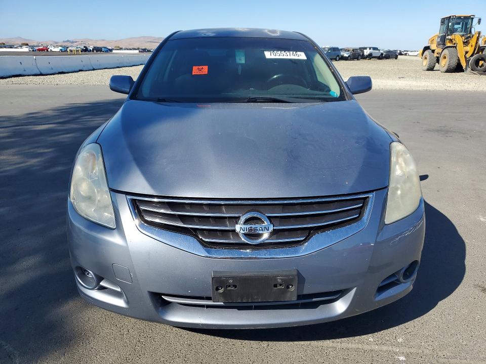 2010 Nissan Altima მანქანა იყიდება აუქციონზე, vin: 1N4AL2AP5AN499729, აუქციონის ნომერი: 70553746