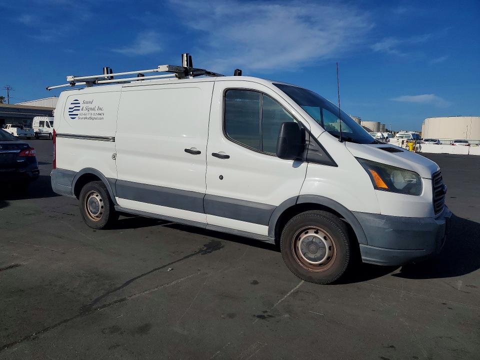 68436376 :رقم المزاد ، 1FTYE1YM9GKB52178 vin ، 2016 Ford Transit مزاد بيع
