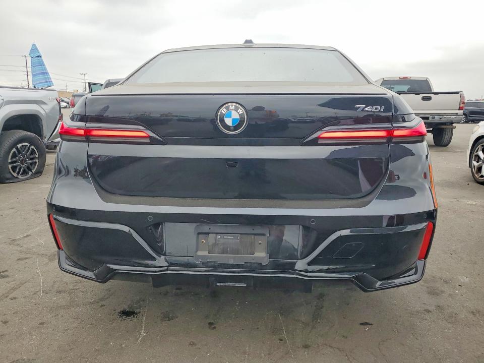68974136 :رقم المزاد ، WBA23EH00RCT04472 vin ، 2024 Bmw 740 مزاد بيع