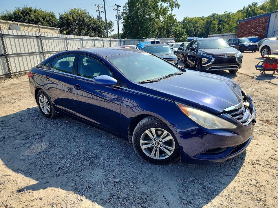 68311846 :رقم المزاد ، 5NPEB4AC5CH498459 vin ، 2012 Hyundai Sonata مزاد بيع