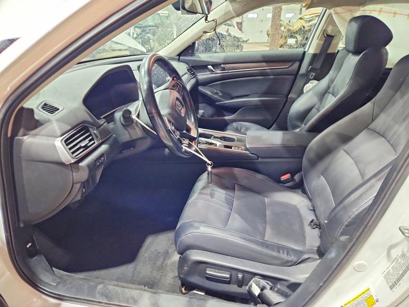 Продажа на аукционе авто 2018 Honda Accord, vin: 1HGCV1F68JA025094, номер лота: 69350946
