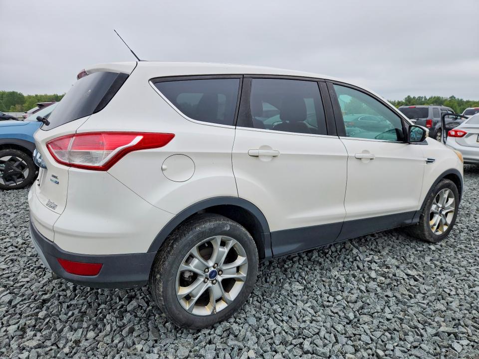 69424266 :رقم المزاد ، 1FMCU9HX9DUB52392 vin ، 2013 Ford Escape مزاد بيع