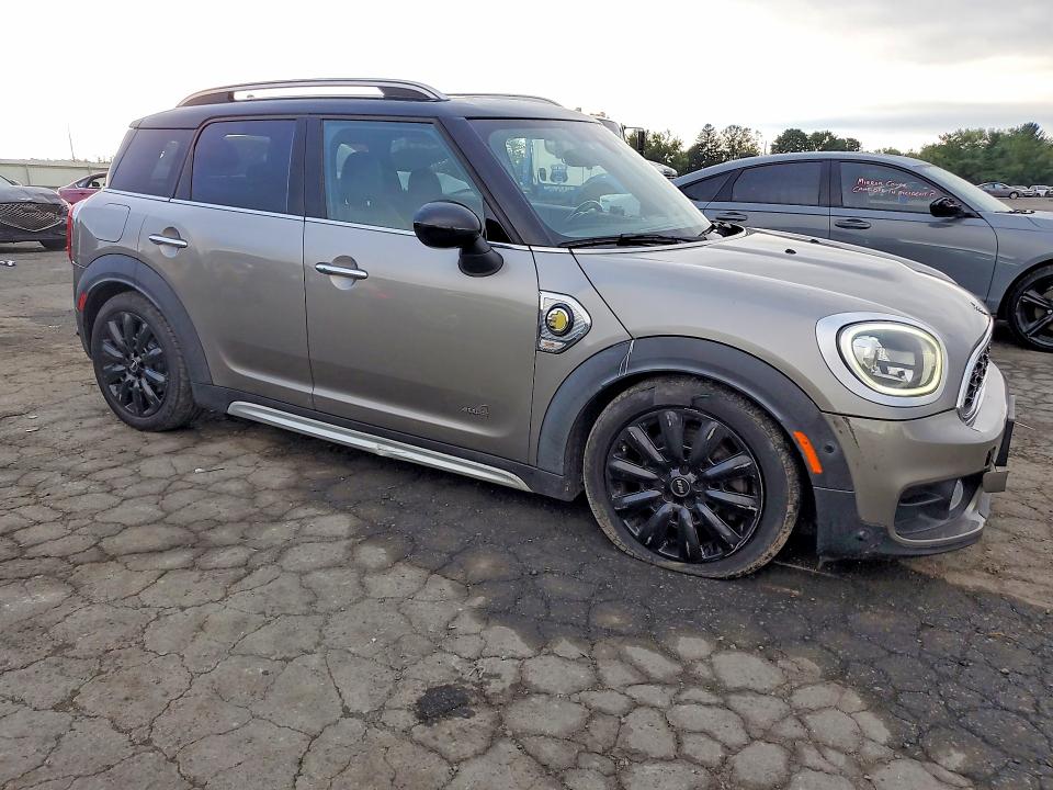Продаж на аукціоні авто 2019 Mini Cooper, vin: WMZYU7C50K3F94553, номер лоту: 69065826
