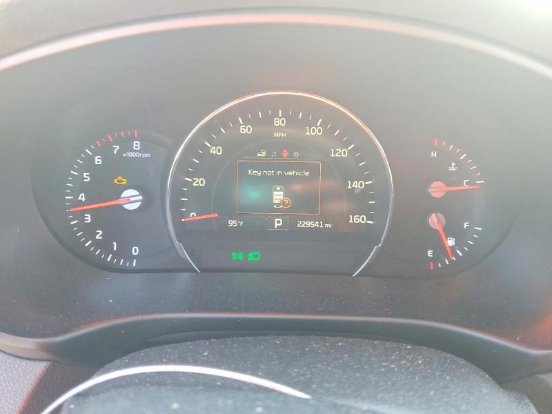 Auction sale of the 2018 Kia Sorento, vin: 5XYPH4A58JG403972        , lot number: 69077456
