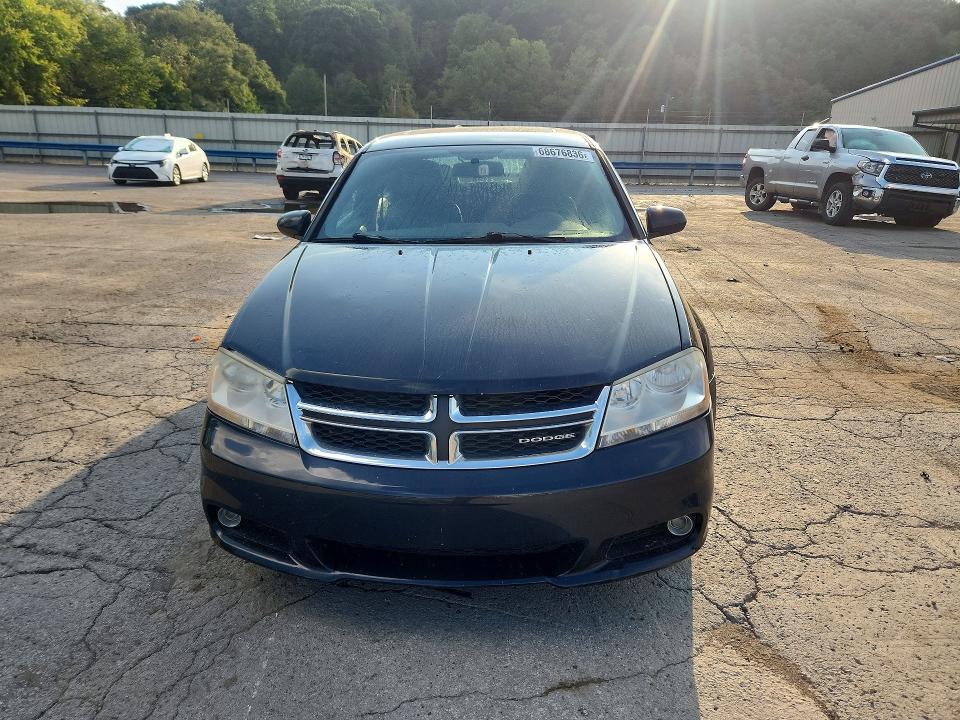 Продажа на аукционе авто 2011 Dodge Avenger, vin: 1B3BD2FG0BN524091, номер лота: 68676836