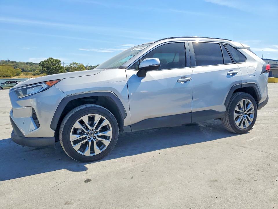 2019 Toyota Rav4 მანქანა იყიდება აუქციონზე, vin: 2T3C1RFV8KC011880, აუქციონის ნომერი: 70928726