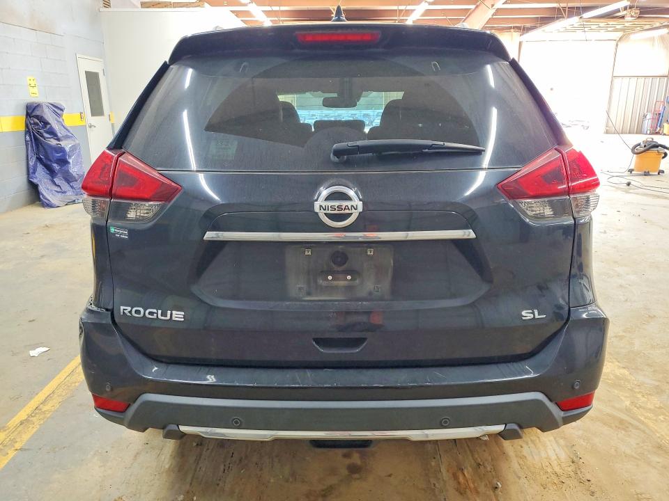 70602866 :رقم المزاد ، 5N1AT2MT0KC777769 vin ، 2019 Nissan Rogue مزاد بيع