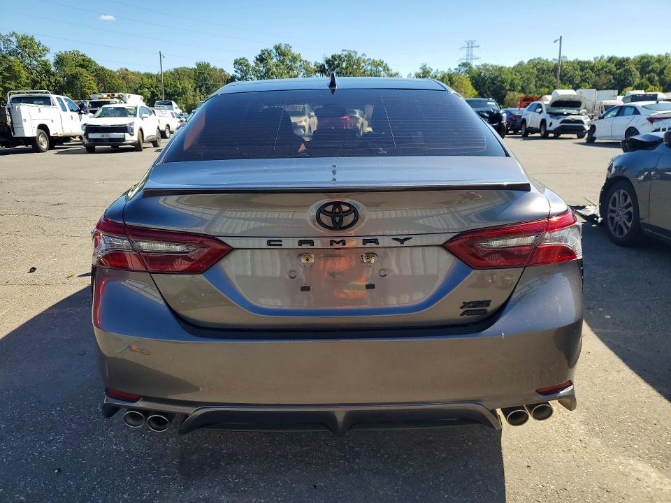 Продаж на аукціоні авто 2022 Toyota Camry, vin: 4T1K61BK1NU056004, номер лоту: 69240146