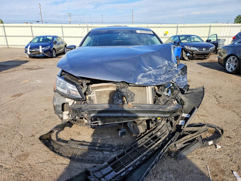 Продажа на аукционе авто 2016 Volkswagen Jetta, vin: 3VWL17AJ2GM390971, номер лота: 68348046