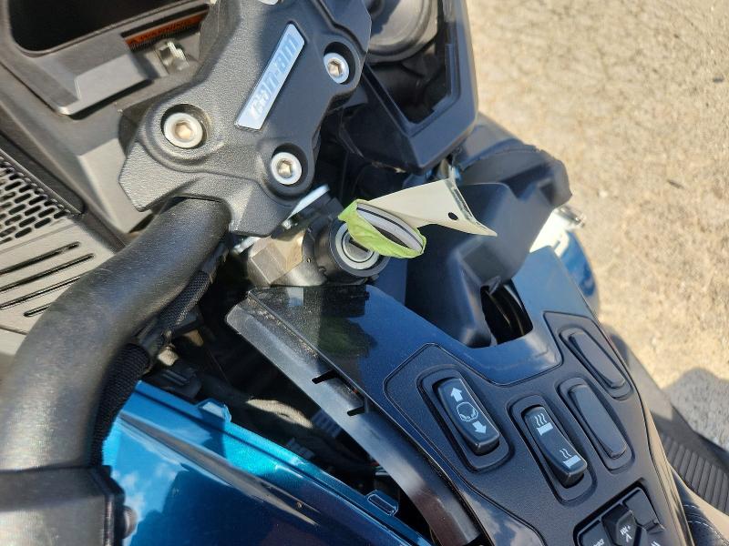 67728826 :رقم المزاد ، 2BXNBDD27MV003547 vin ، 2021 Can-am Spyder Roadster مزاد بيع